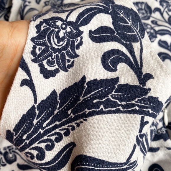 💙 SWEET MISS NAVY IVORY LINEN FLORAL MINI SUMMER DRESS! - Picture 7 of 11